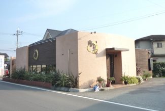 麿呂の館
